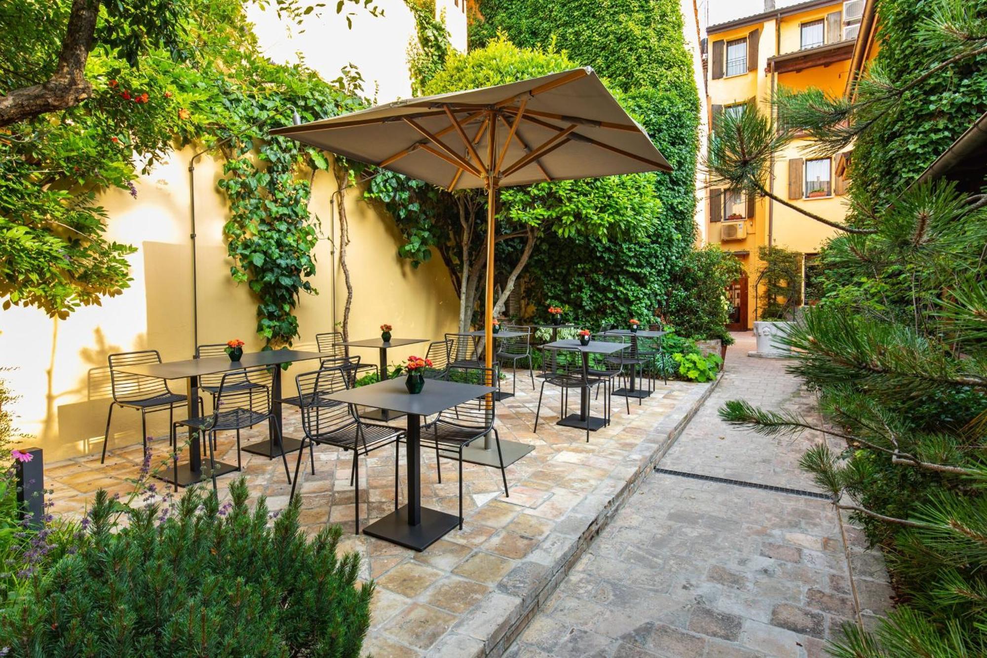 Hotel Porta San Mamolo Болоня Екстериор снимка